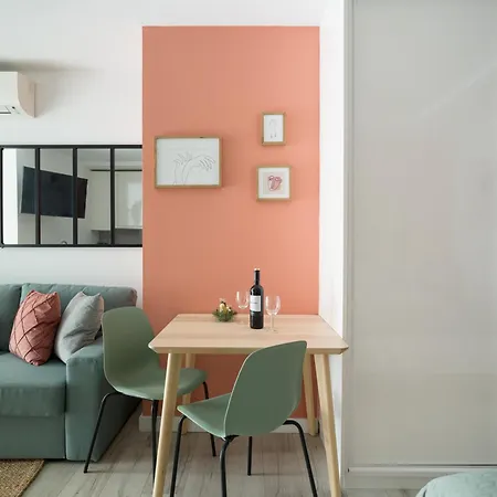 Estudio En El Corazon De Palmas Gb1c Daire *